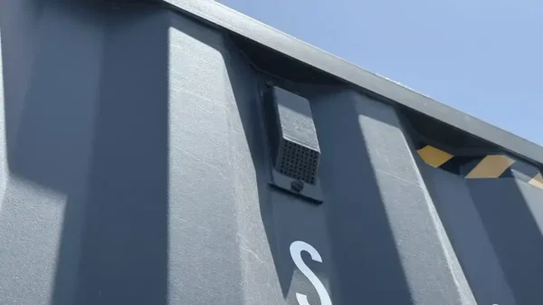 20 ft Shipping Container ( High Cube)