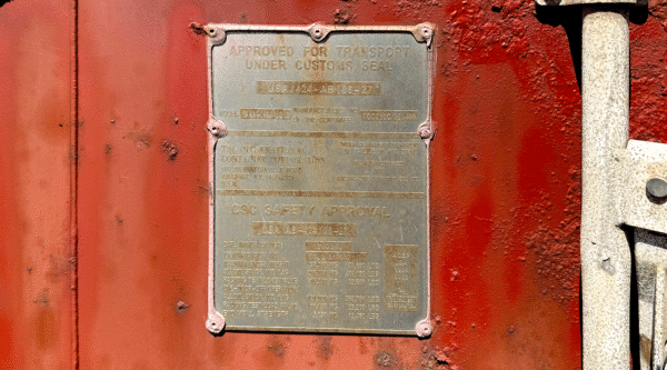 r40 11 40ft High Cube Shipping Container