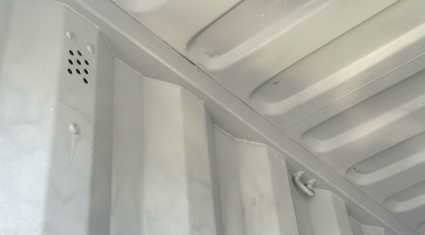 r40 8 40ft High Cube Shipping Container